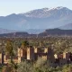 Adéntrate en el exuberante oasis de palmeras de Skoura y déjate envolver por su belleza natural